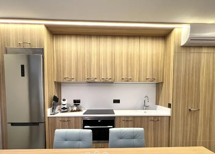 Gorteen - Center With Pool By Hd